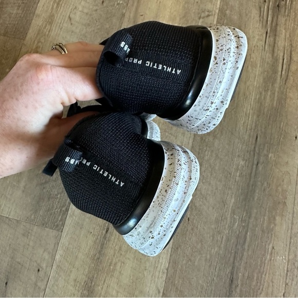 APL Black Metallic Speckle Techloom Pro Sneakers - Picture 6 of 11